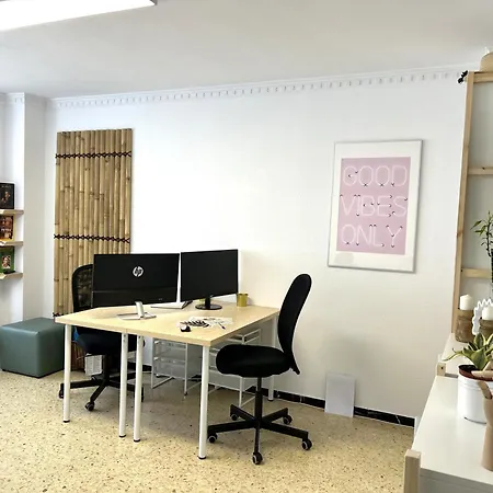 Fandango Roomandoffice Coliving Canteras *