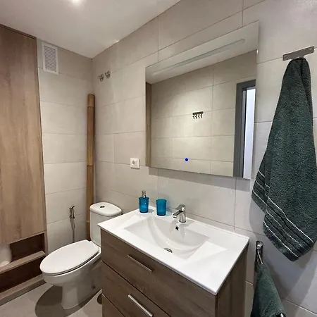 Fandango Roomandoffice Coliving Canteras *